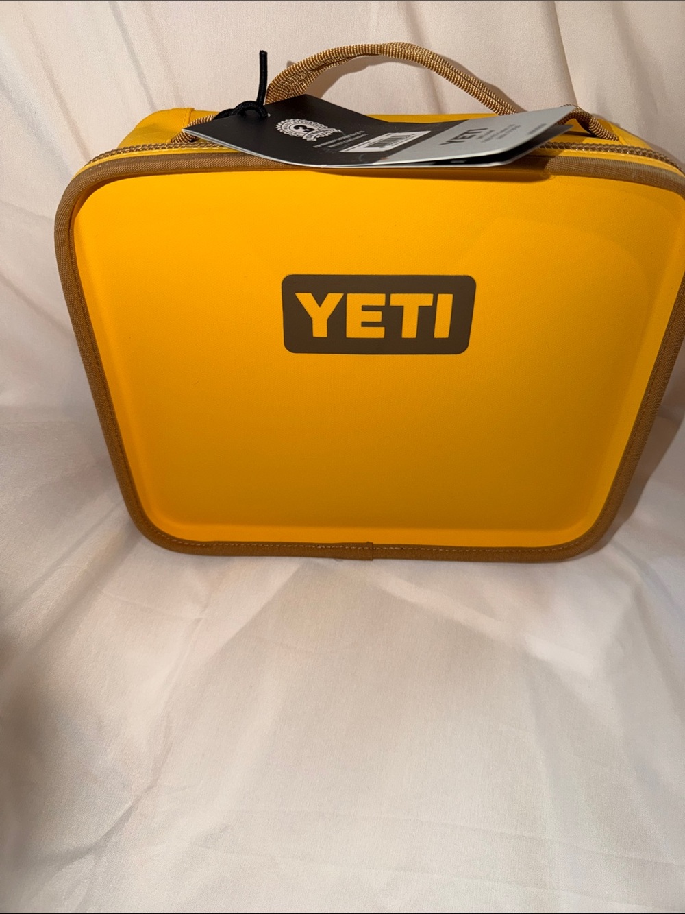 Yeti lunchbox